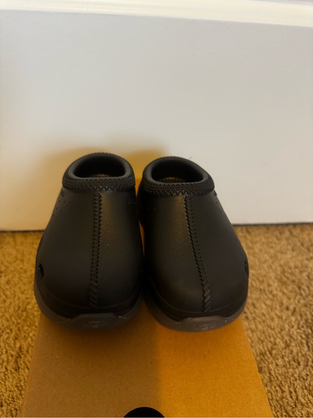 UGG Kids Black Slip-On Clogs - Unbranded